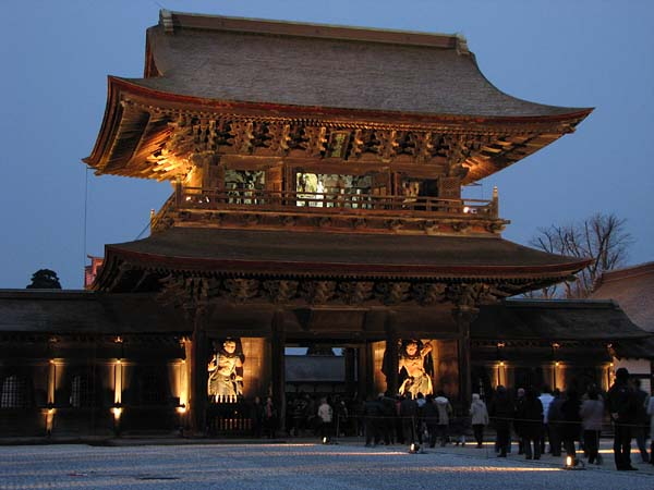 国宝 高岡山 瑞龍寺 山門 国宝 高岡山 瑞龍寺 山門
