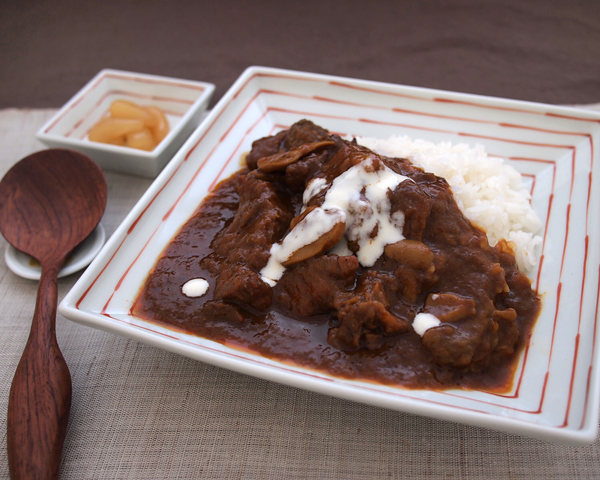 カレーやパスタなどのお料理に使ってもオシャレです♪